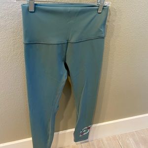 Lululemon Peloton Jungle Wunder Under tights 6